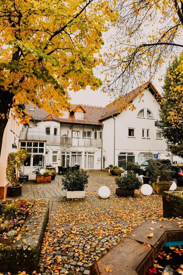 Hotel Zur Schlemmerscheune Weilerbach Buitenkant foto