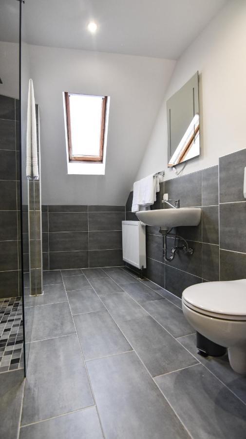 Hotel Zur Schlemmerscheune Weilerbach Buitenkant foto